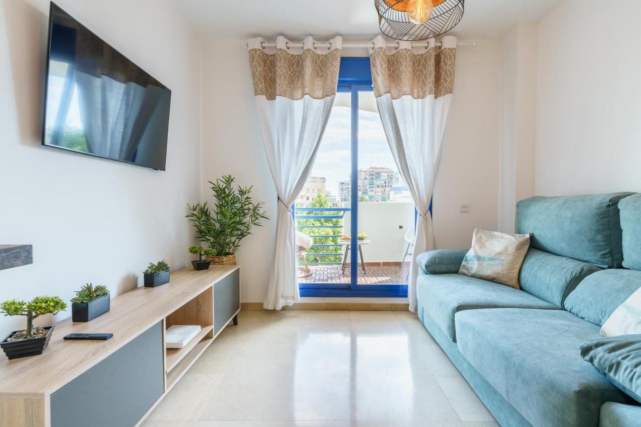 2Nd Line From The Beach , Seaviews + Parking &Pool Benalmadena Exterior photo