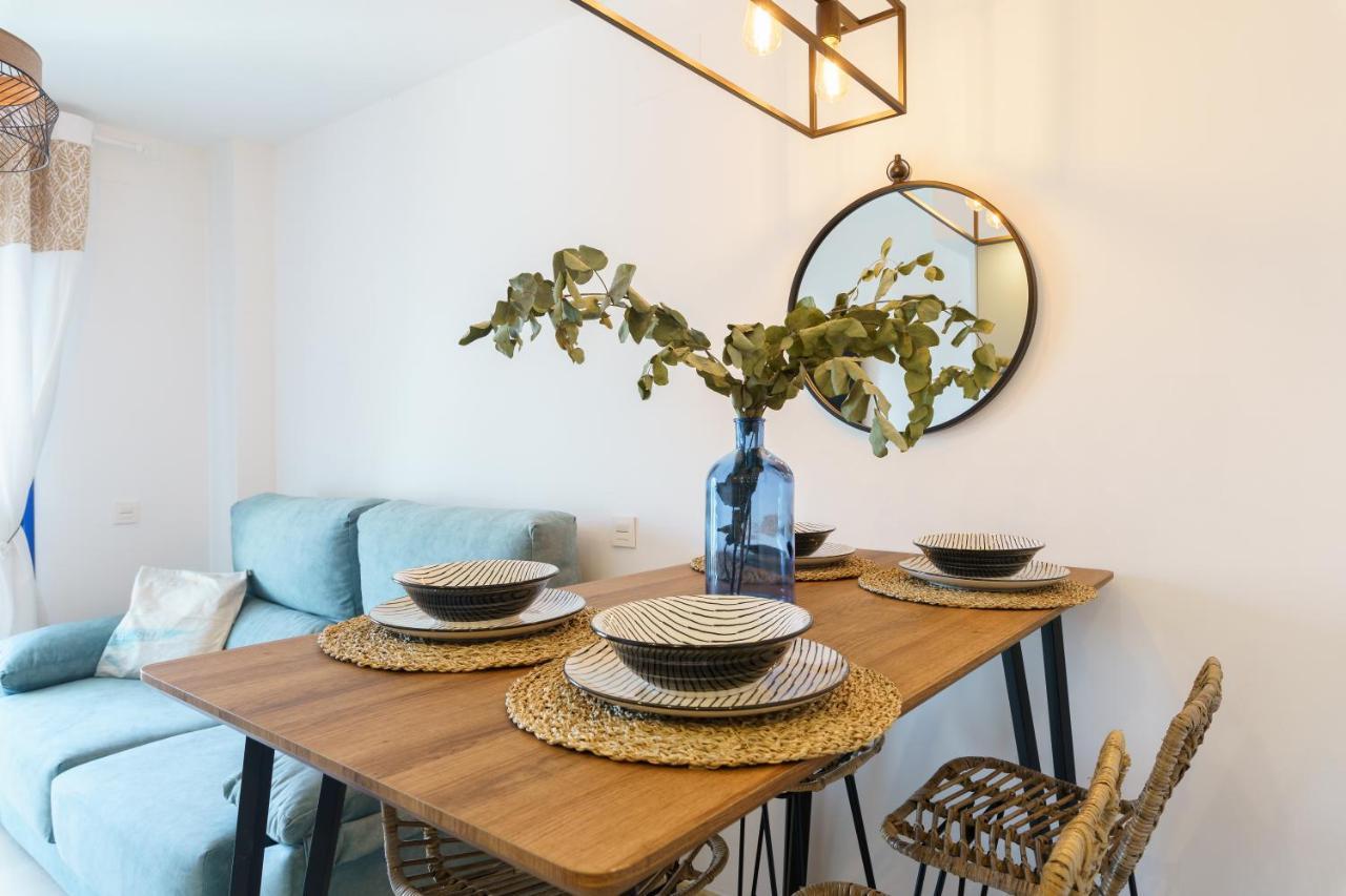 2Nd Line From The Beach , Seaviews + Parking &Pool Benalmadena Exterior photo
