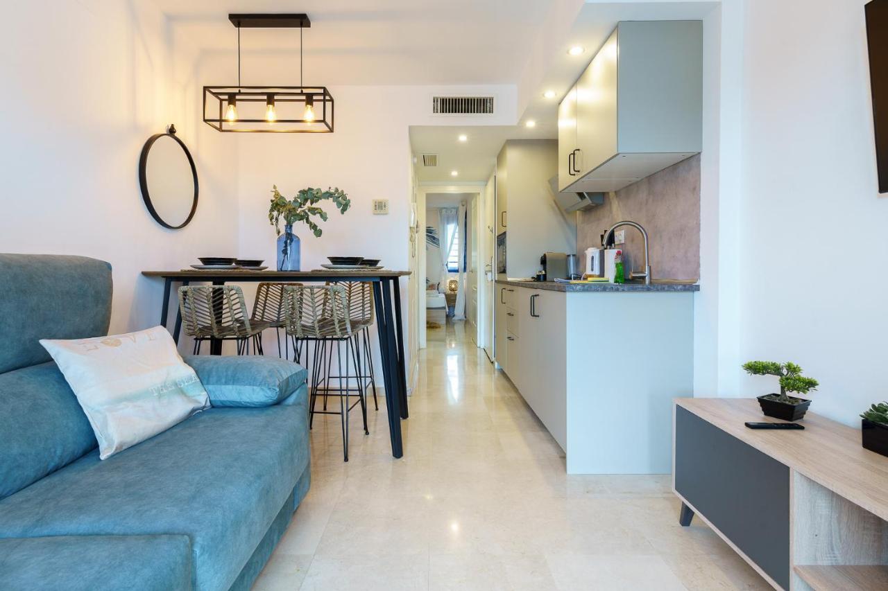 2Nd Line From The Beach , Seaviews + Parking &Pool Benalmadena Exterior photo