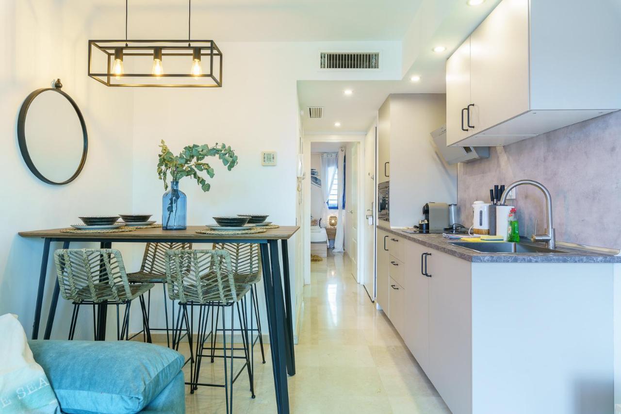2Nd Line From The Beach , Seaviews + Parking &Pool Benalmadena Exterior photo
